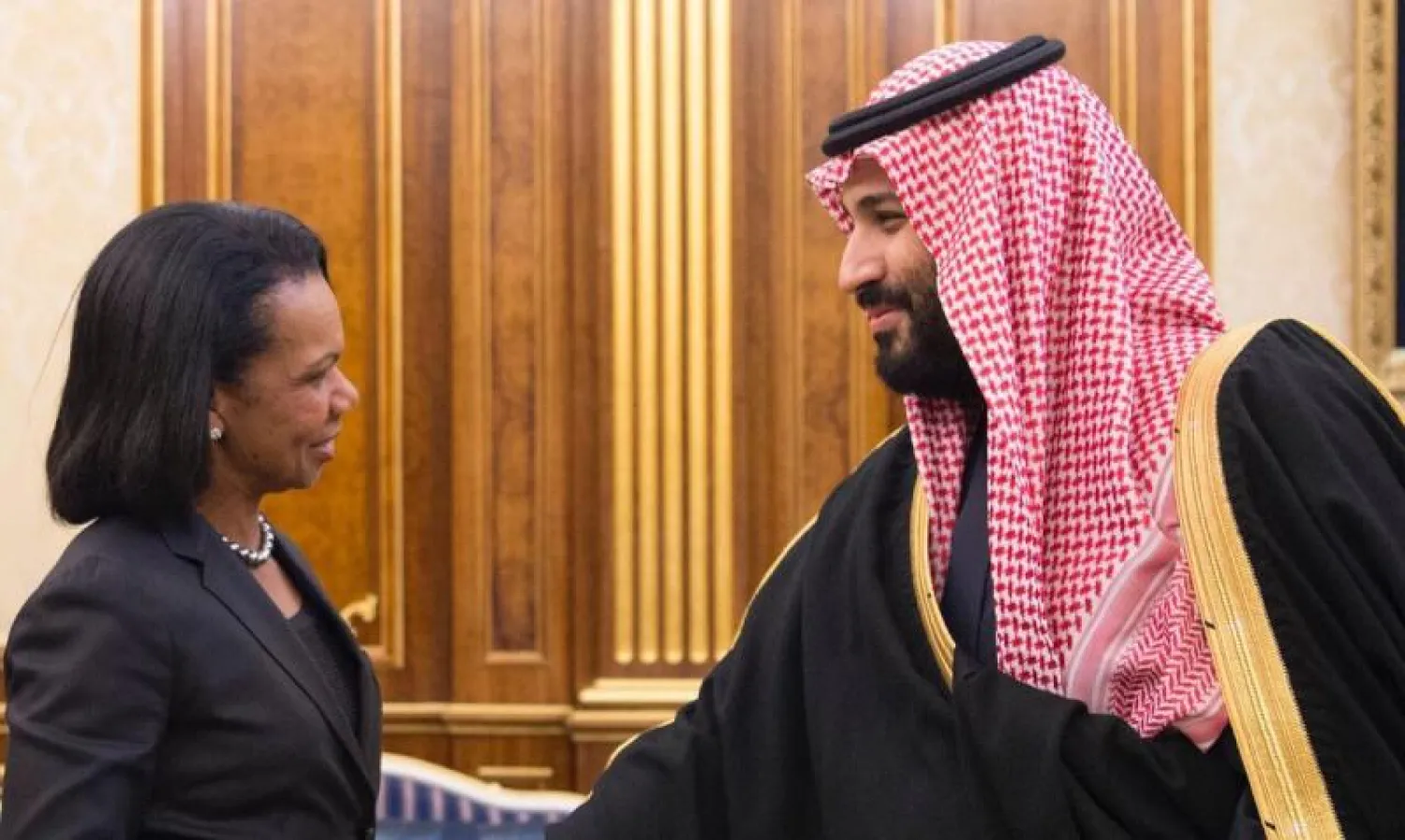 ولي العهد السعودي يلتقي وزيرة الخارجية الأميركية الأسبق كونداليزا رايس (واس)