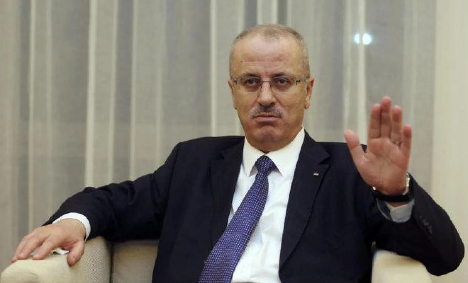 رئيس الوزراء الفلسطيني رامي الحمد الله (رويترز)