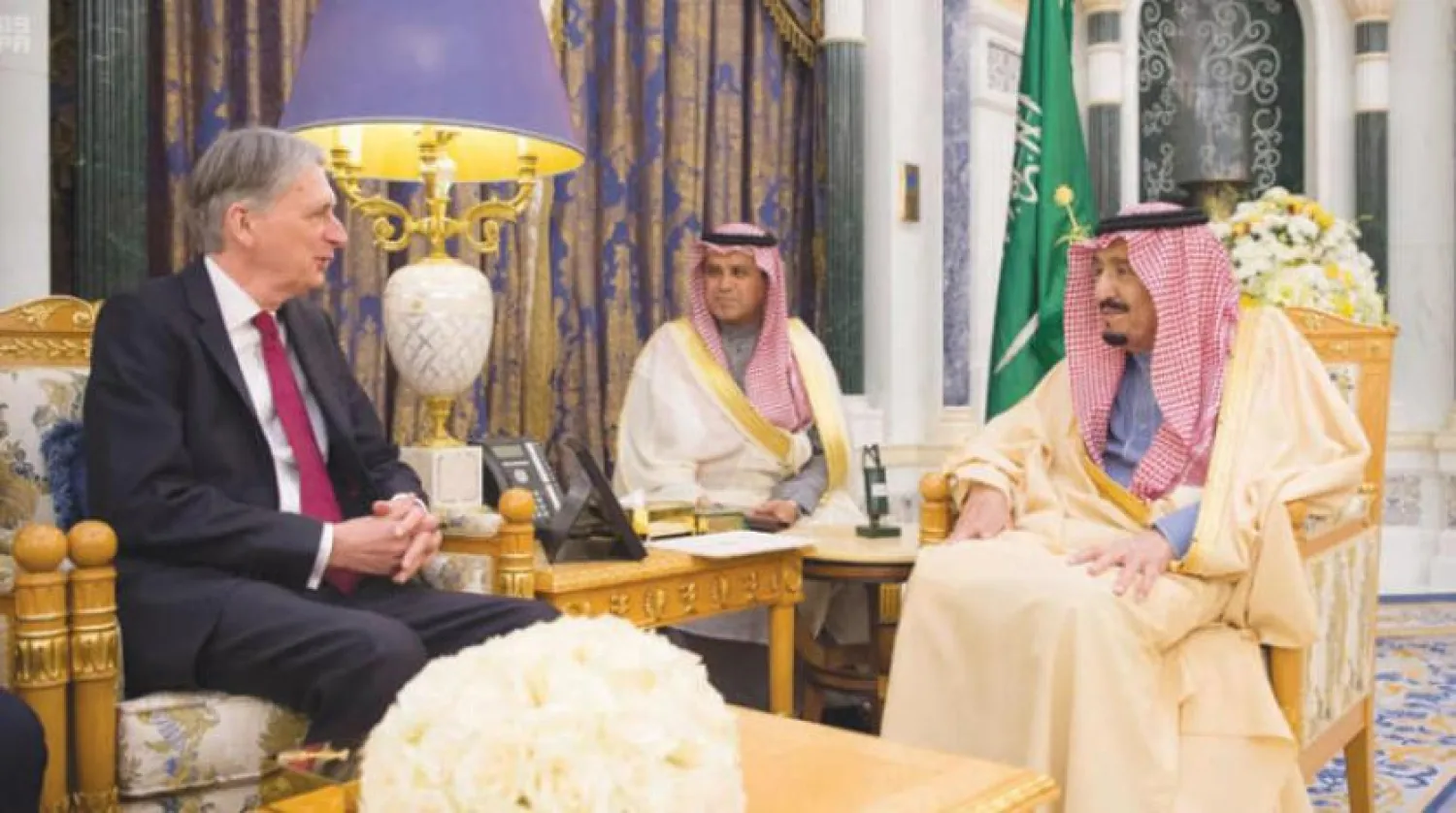 King Salman with British Treasury Secretary Philip Hammond (SPA)
