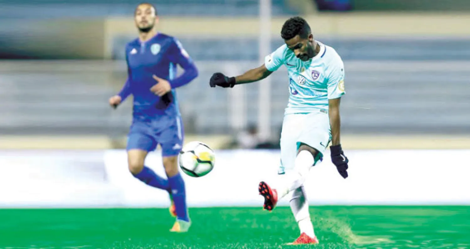 نواف العابد ينتظر الضوء الأخضر من إدارة الهلال لإجراء عملية جراحية («الشرق الأوسط»)