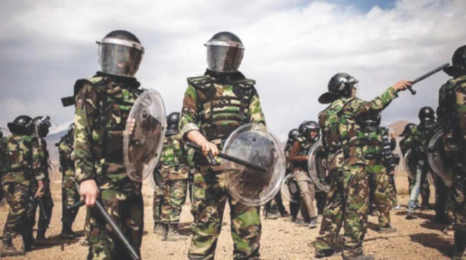 Maneuvers led by Revolutionary Guards forces in southern Tehran in the summer of 2015 (Tasnim)
