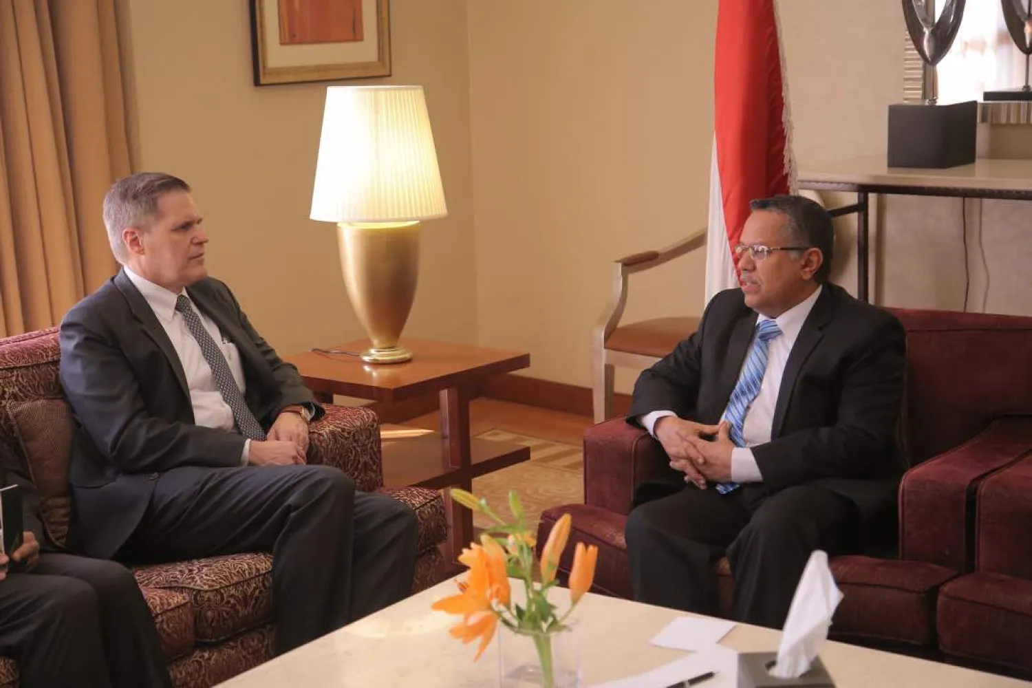 Yemeni Prime Minister Dr. Ahmed Obeid Bin Daghr meets with US Ambassador to Yemen Matthew Tueller (Saba) 