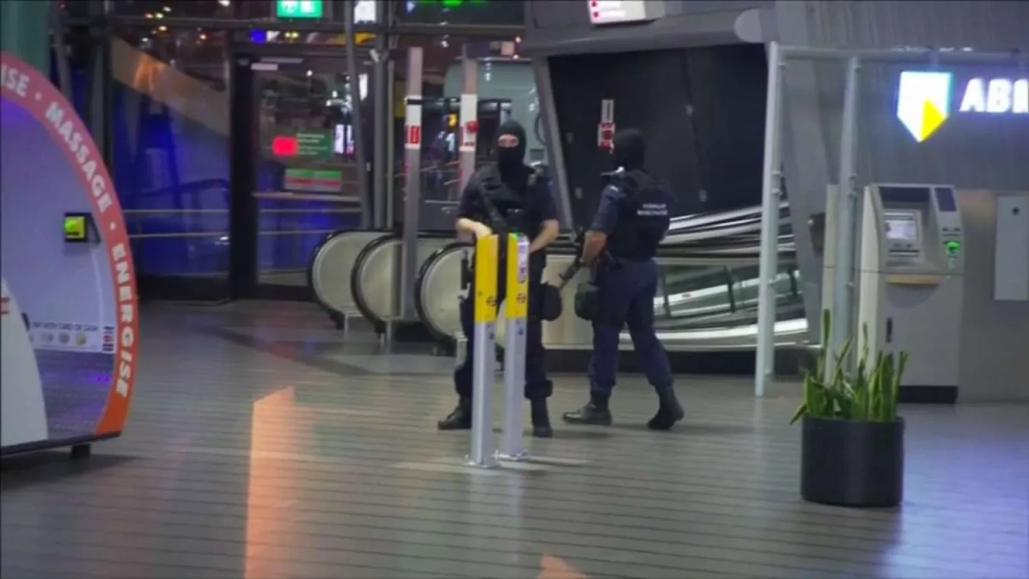 A man wielding a knife was shot by Dutch police on Friday at Amsterdam’s Schiphol Airport. (Reuters)