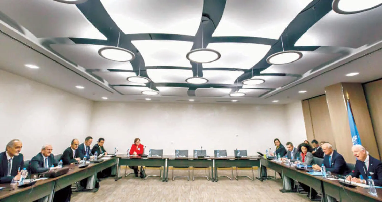 لقاء المبعوث الأممي دي ميستورا مع وفد النظام السوري في جنيف8  (إ ب أ)