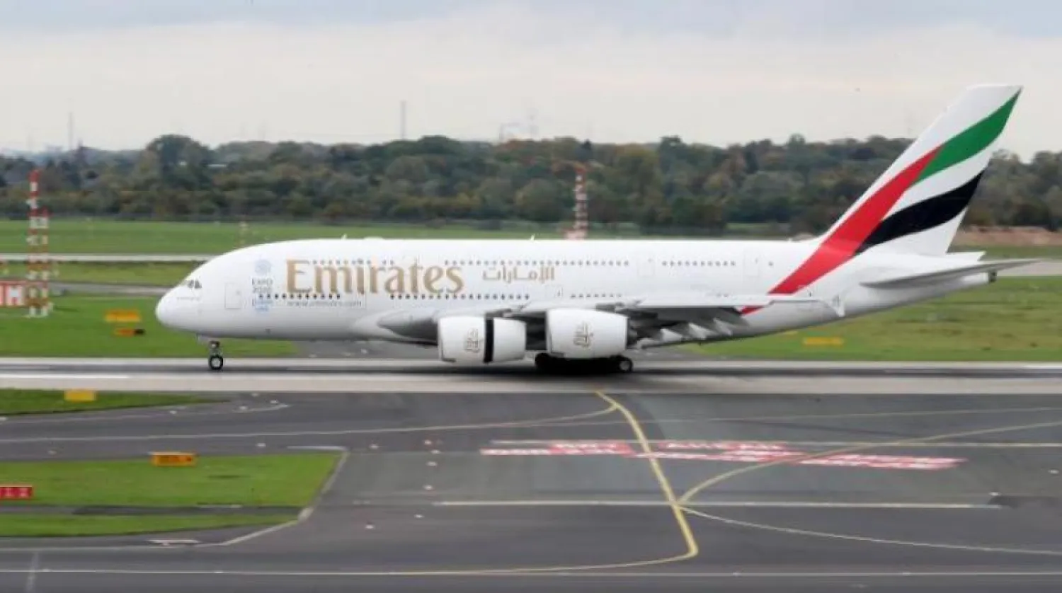 طائرة مدنية تابعة لطيران الإمارات (إ.ب.أ)