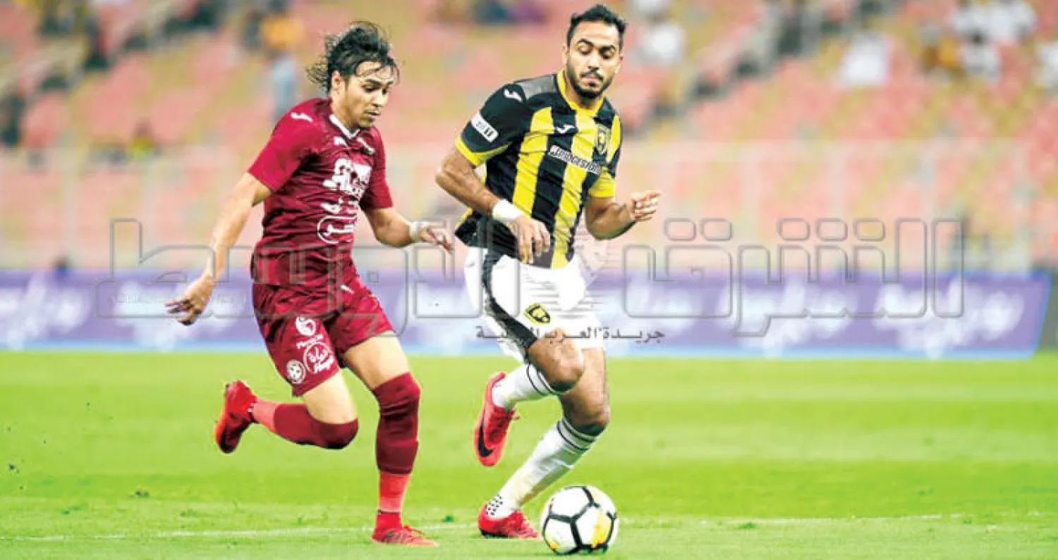 من المباراة التي جمعت الاتحاد والفيصلي في جدة (تصوير: علي خمج)