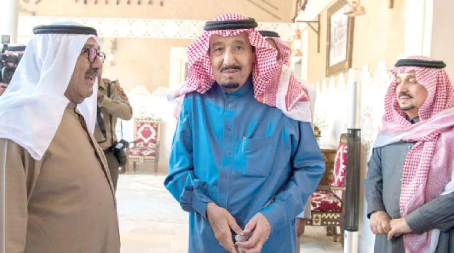 Custodian of the Two Holy Mosques Receives Kuwaiti First Deputy Prime Minister and Defense Minister