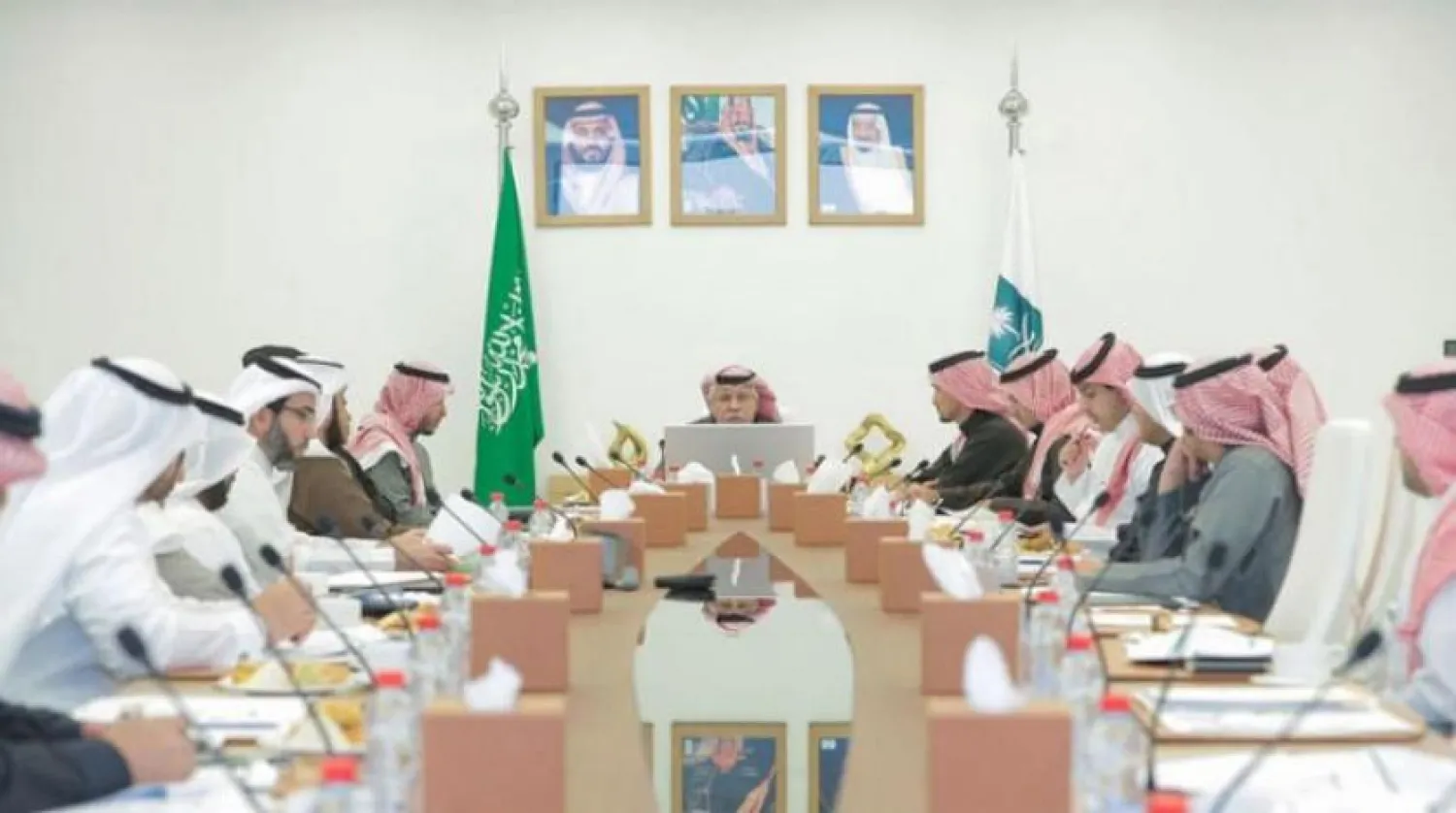  The Consumer Protection Standing Committee meeting in Riyadh on Thursday. Asharq Al-Awsat Arabic