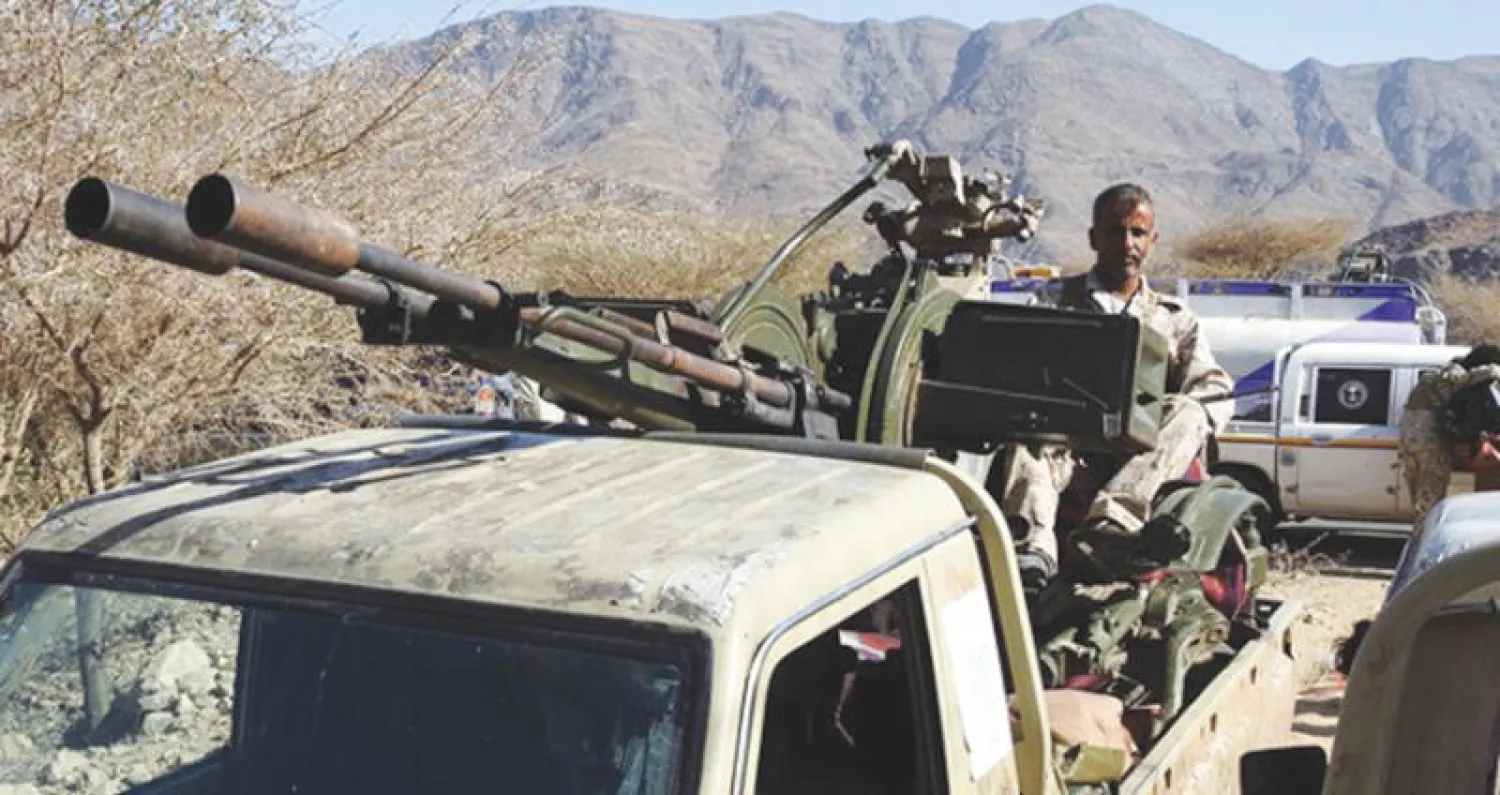 أرشيفية لمقاتل في صفوف الشرعية بمحافظة البيضاء (سبأ)