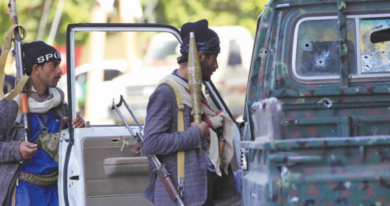 آثار اشتباكات الحوثيين مع قوات {المؤتمر» في صنعاء مطلع الشهر الماضي (غيتي)