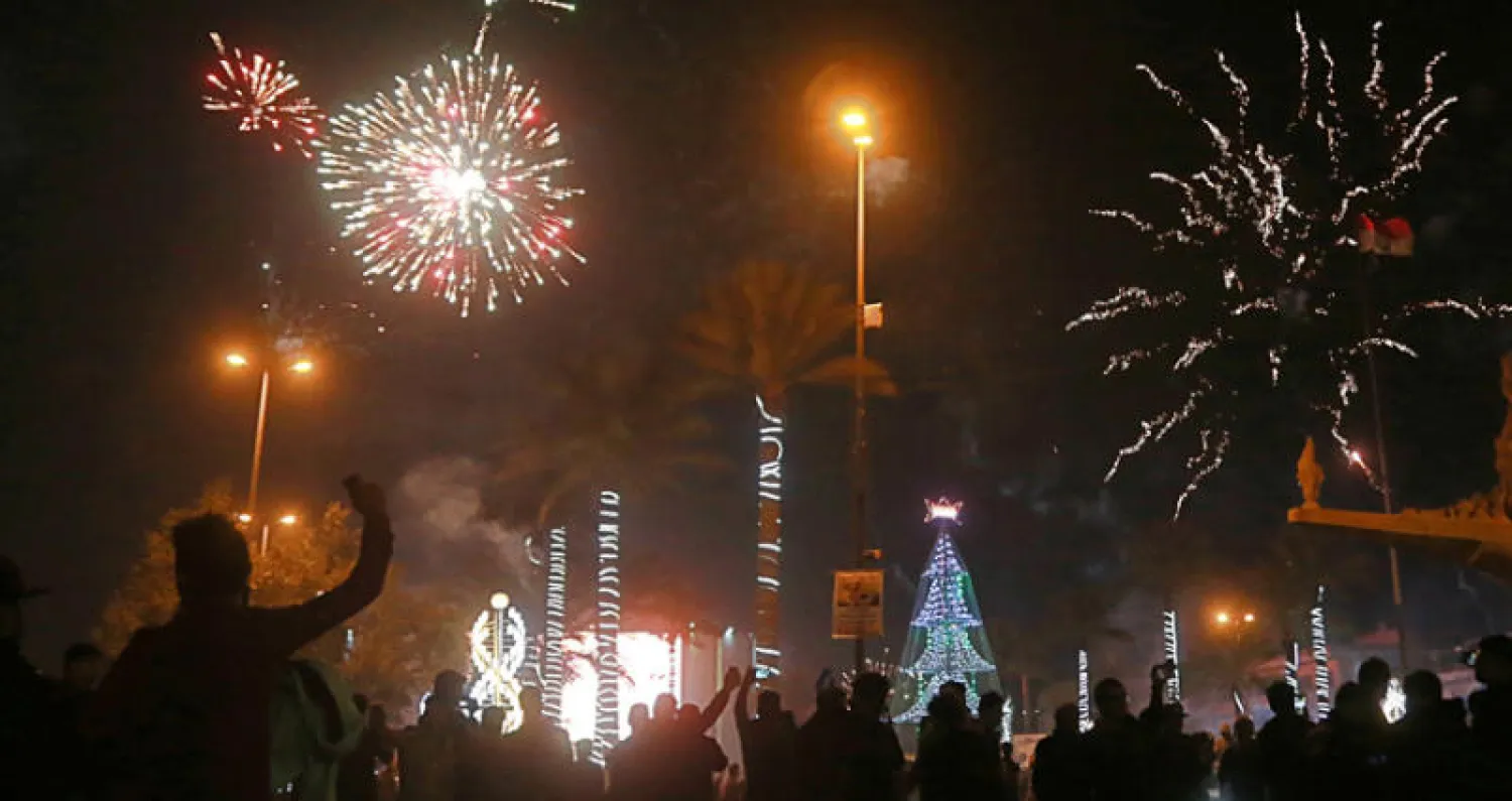 ألعاب نارية في بغداد احتفالاً بالسنة الجديدة (أ.ب)
