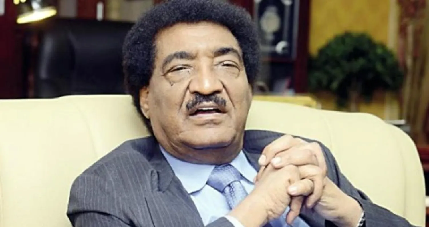 السفير عبد المحمود عبد الحليم