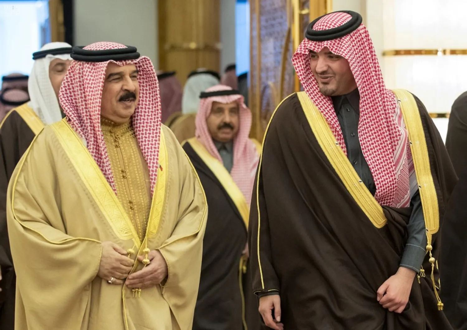 King Hamad bin Isa Al Khalifa of the Kingdom of Bahrain received in Manama Saudi Minister of Interior Prince Abdulaziz bin Saud bin Naif bin Abdulaziz. (SPA)