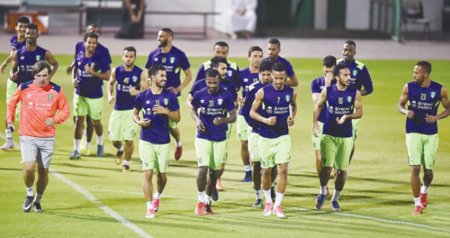 لاعبو الأهلي في تدريباتهم الأخيرة استعداداً للباطن (المركز الإعلامي بالنادي الأهلي)