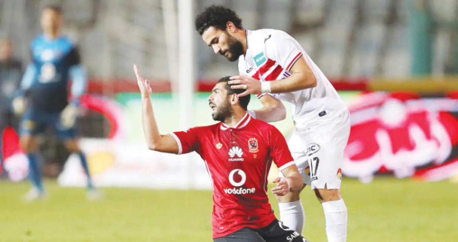 من مباراة الأهلي والزمالك الأخيرة في الدوري المصري (رويترز)