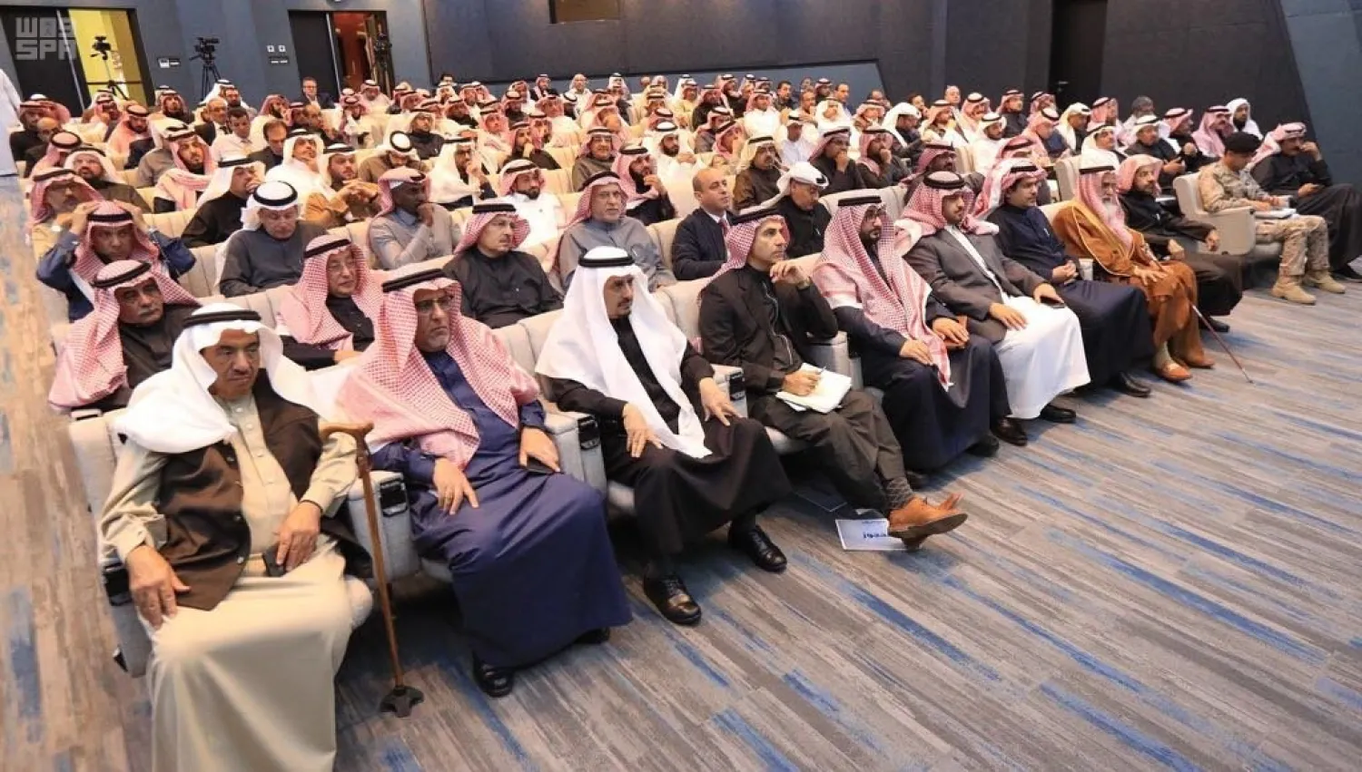 Officials from the public and private sectors met to discuss developing the local military industry. (SPA)