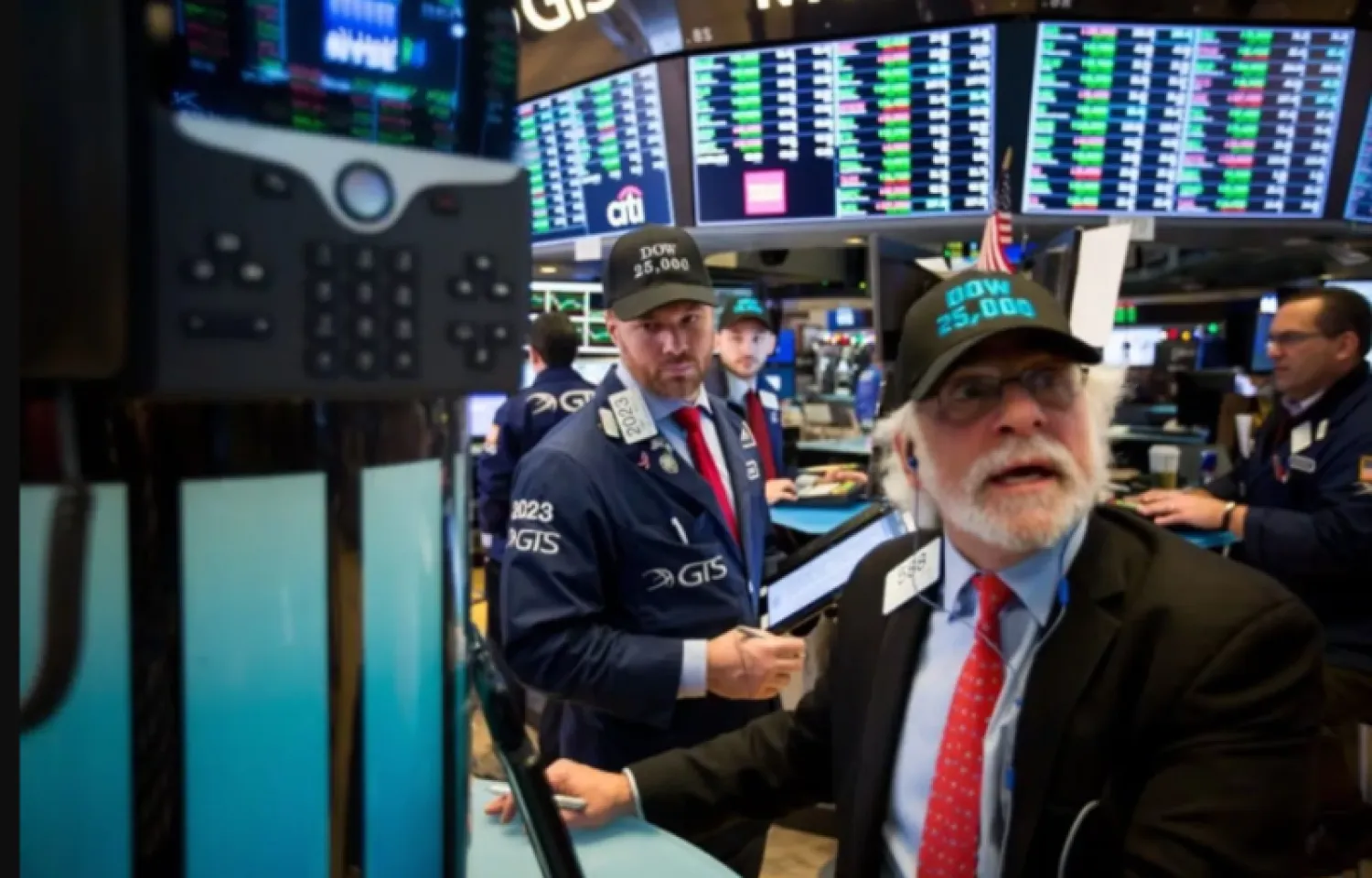 The Dow Jones industrial average sailed past 25,000 for the first time as the bull market rages on. (Michael Nagle/Bloomberg) via The Washington Post 