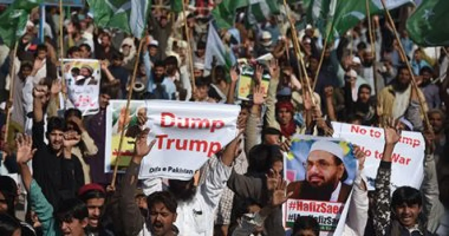 احتجاجات عارمة وسط باكستان ردا على تغريدات ترمب 