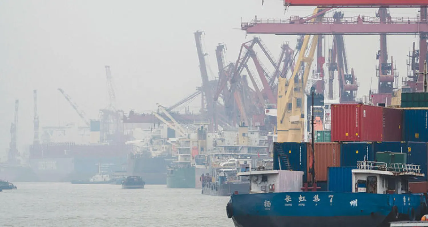 الصين ترسِّخ قوة عملتها ودورها في حماية العولمة