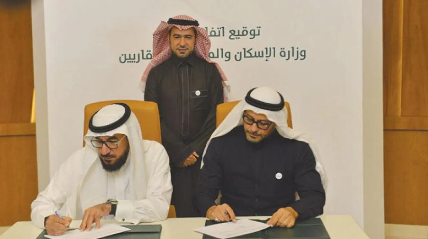 Housing Ministry launches first batch of second phase of Sakani 2018 program. Asharq Al-Awsat Arabic. 