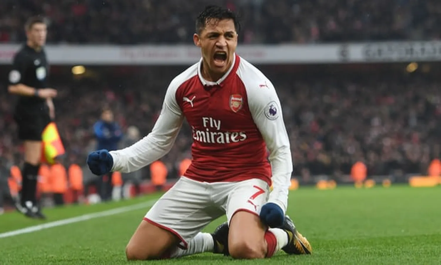 Alexis Sánchez will give Manchester United another edge, another way to win if he joins from Arsenal. Photograph: Stuart MacFarlane/Arsenal FC via Getty Images