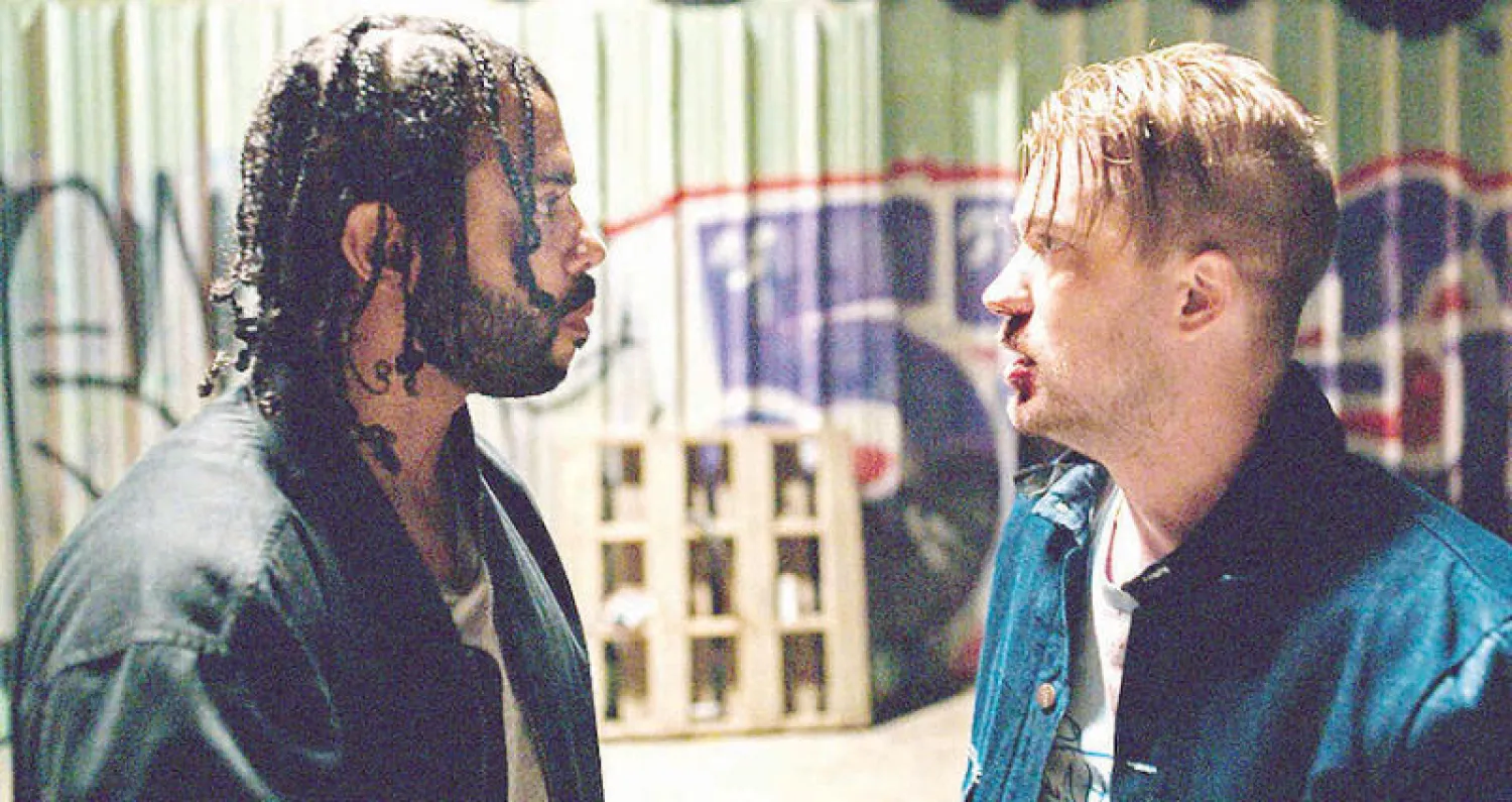 من الفيلم الروائي «بلايند سبوتينغ»