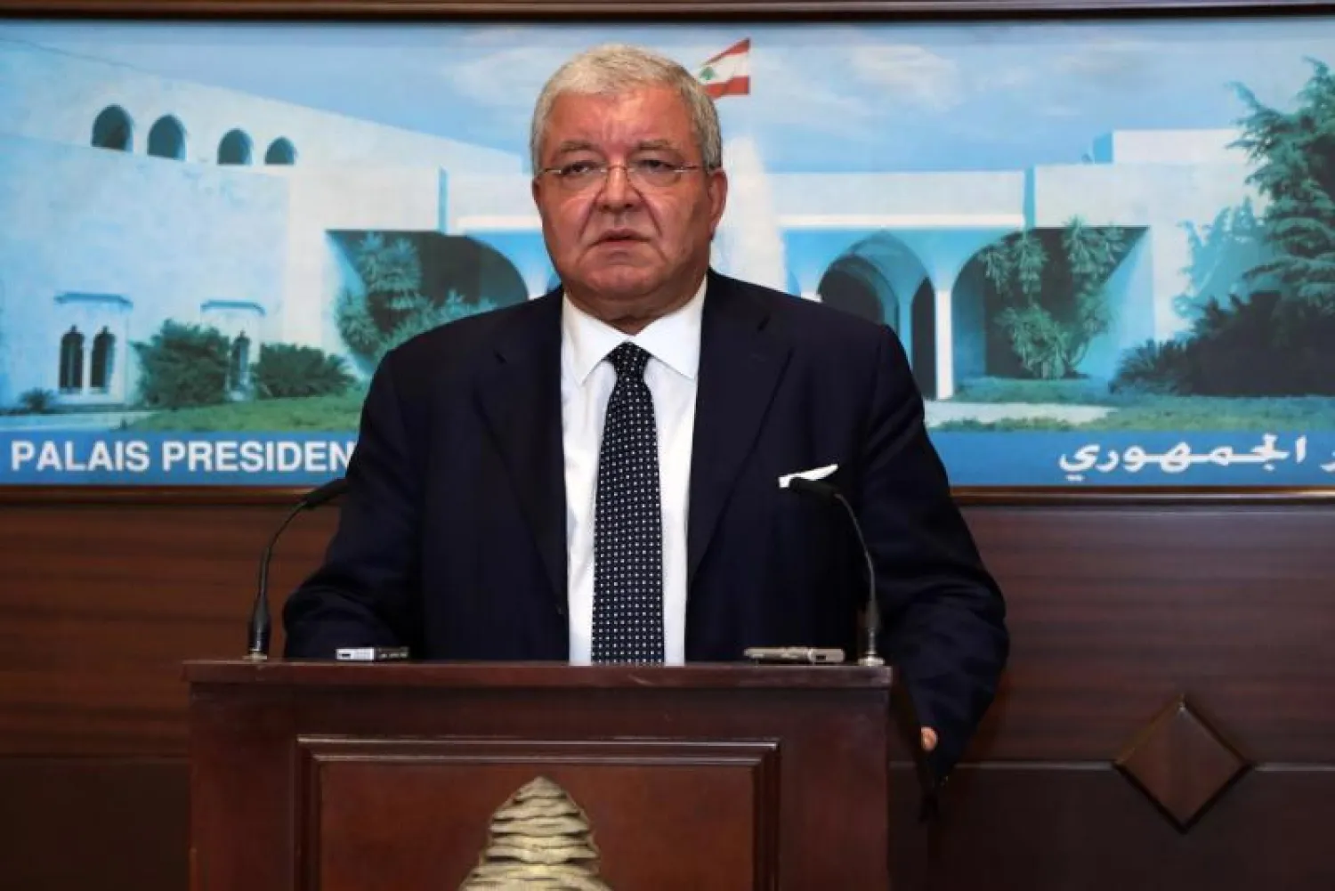 وزير الداخلية اللبناني نهاد المشنوق (رويترز)