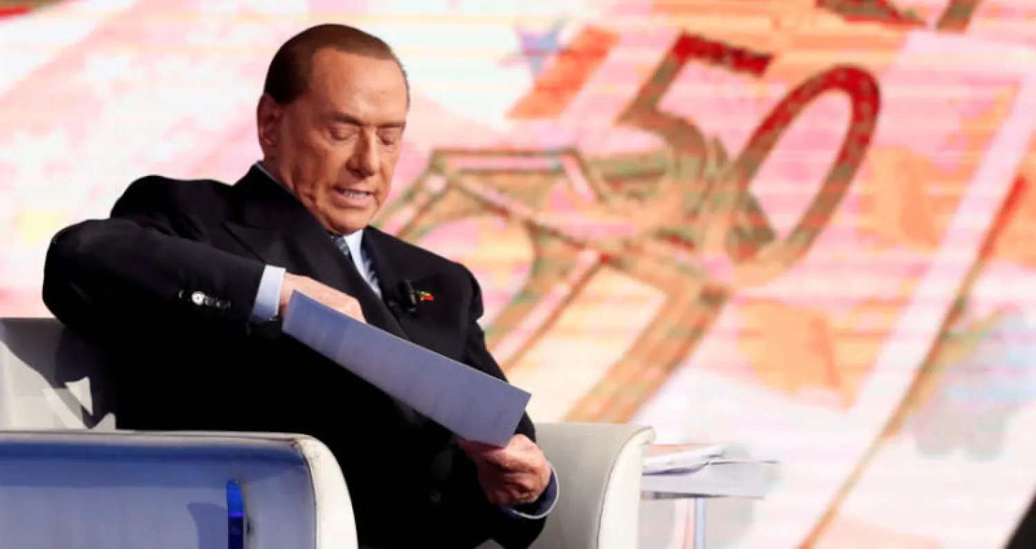 برلسكوني اقترح بشكل جزئي التخلي عن الاتحاد النقدي الأوروبي بنظام عملة مزدوجة (رويترز)