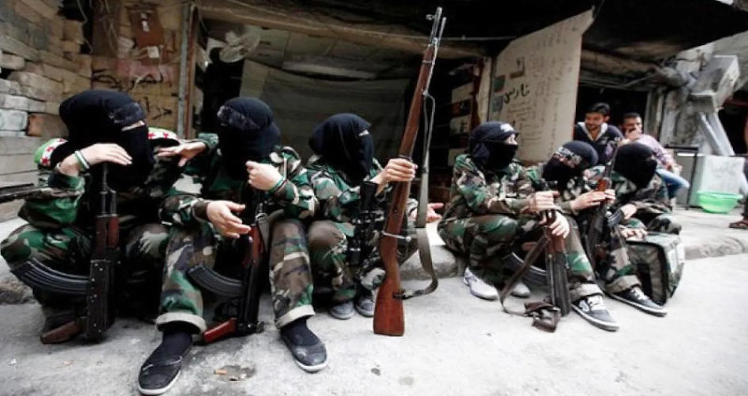 صورة لأفراد تنظيم داعش الإرهابي - أرشيف (رويترز)