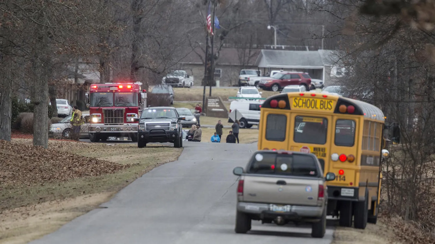 Emergency crews respond to Marshall County High School after a fatal school shooting on January 23, 2018, in Benton, Kentucky. (AP)