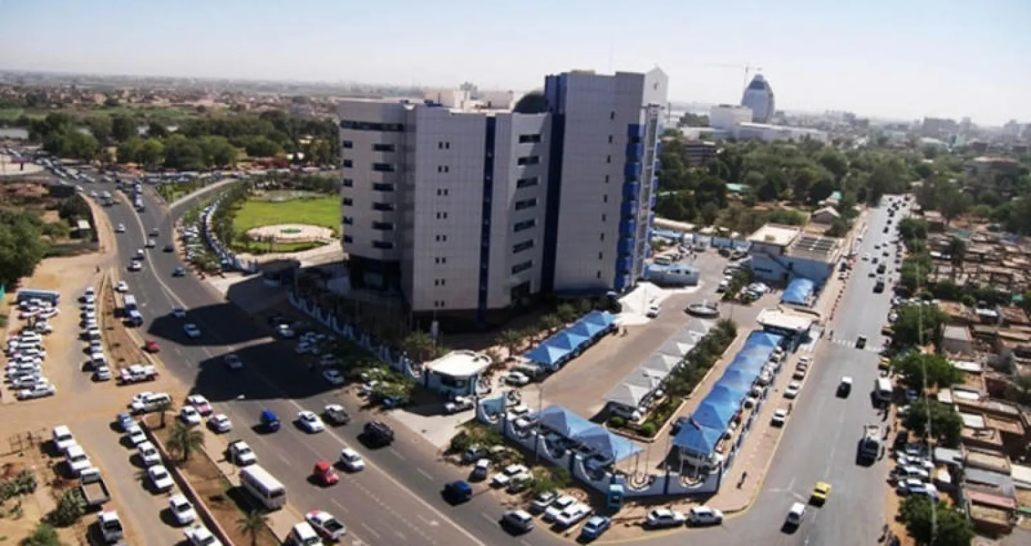 «المركزي السوداني» يوقف 130 شركة تعمل في الاستيراد والتصدير