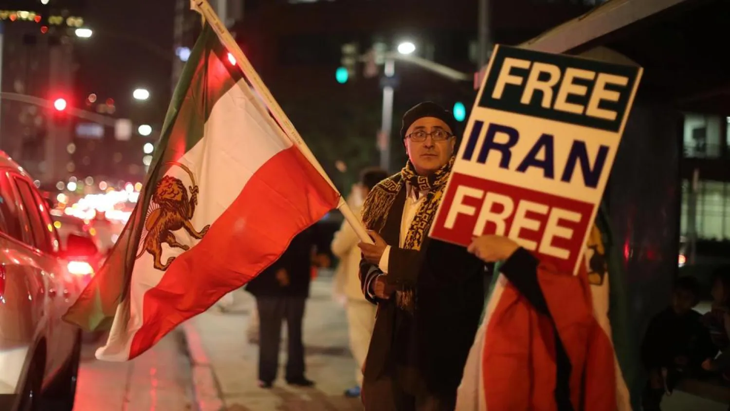 People protest in Los Angeles, California in support of anti-government protesters in Iran, on January 3, 2018. (Reuters)