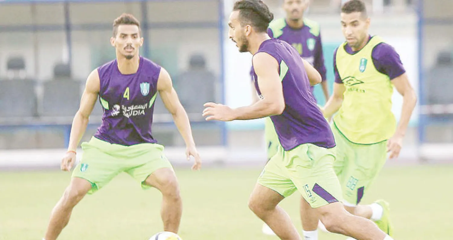 جانب من تدريبات لاعبي الأهلي أمس (المركز الإعلامي بالنادي الأهلي)