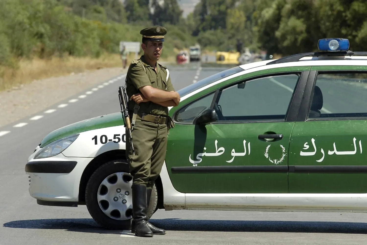 Algerian police arrested a cell for recruiting ISIS members. (AFP)