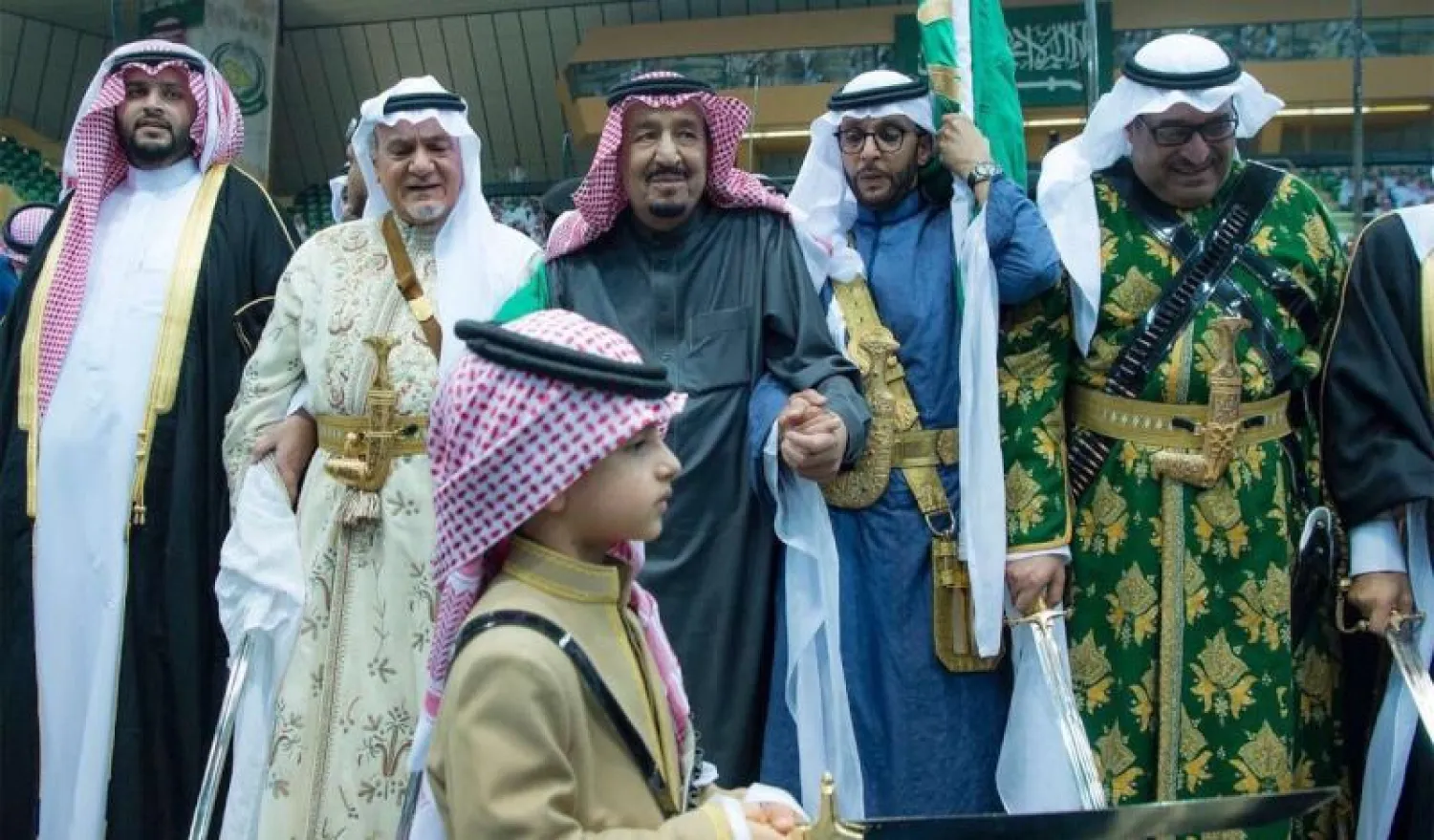 خادم الحرمين يرعى حفل العرضة السعودية
