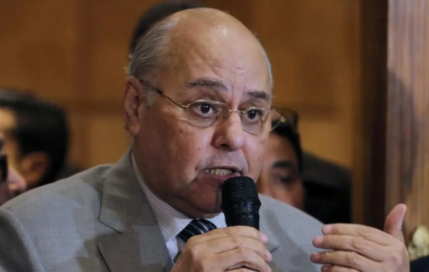 موسى مصطفى موسى رئيس حزب «الغد» والمرشح الرئاسي في مصر (رويترز)