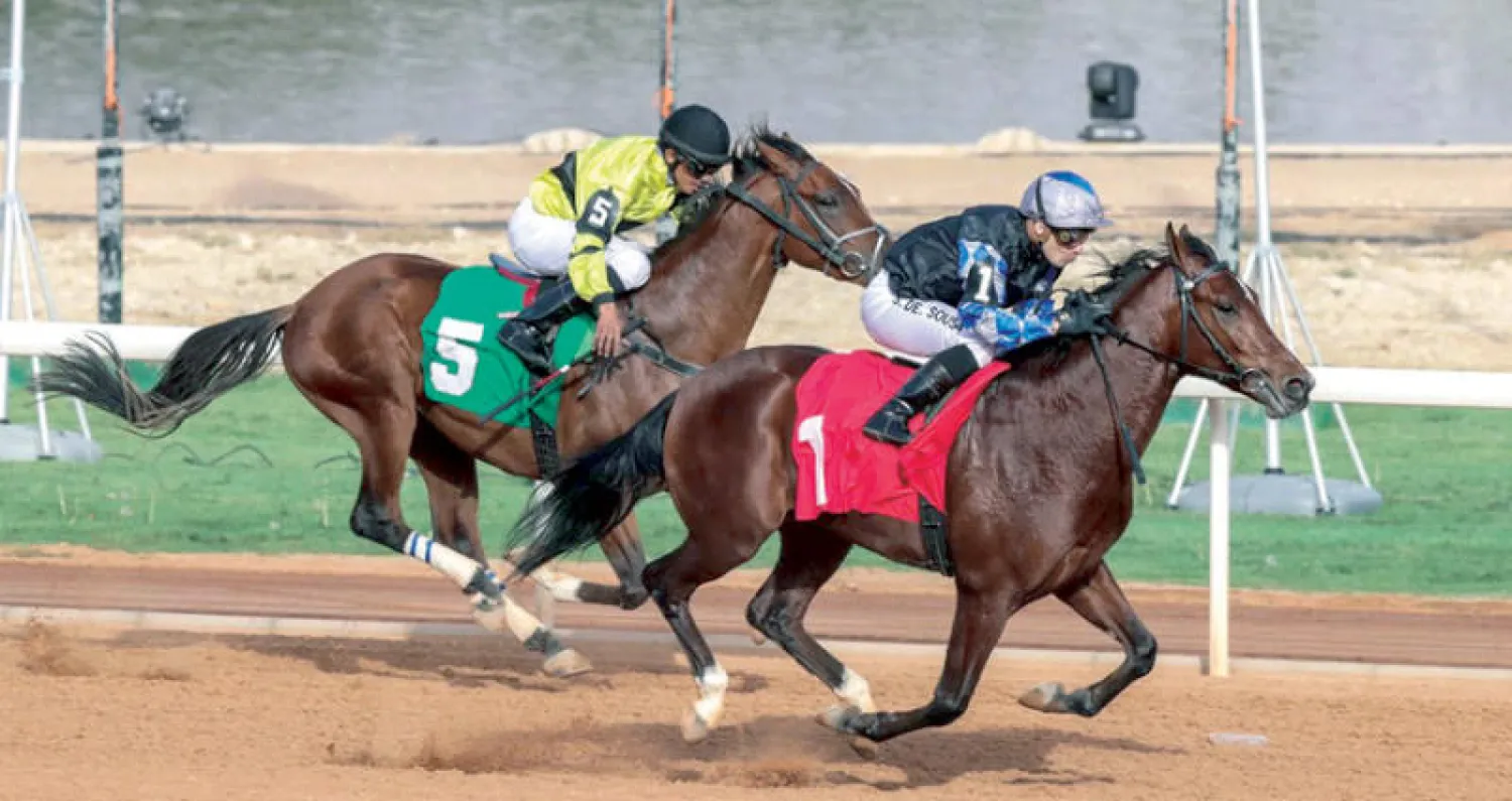 سباقات الخيل العربية في السعودية تحظى باهتمام كبير من المشجعين («الشرق الأوسط»)