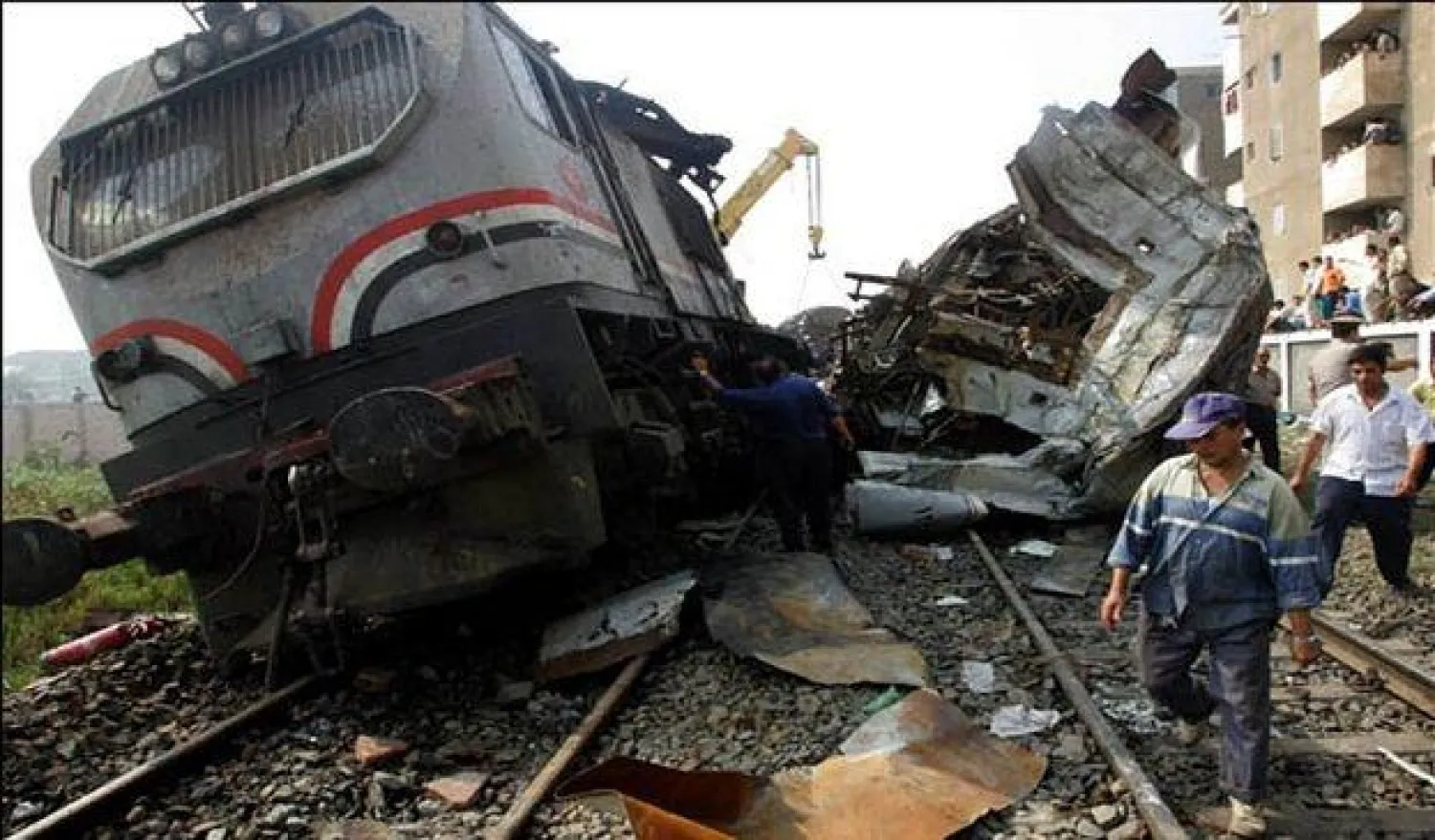 صورة لحادث قطار سابق بمصر (أرشيف - أ.ف.ب)