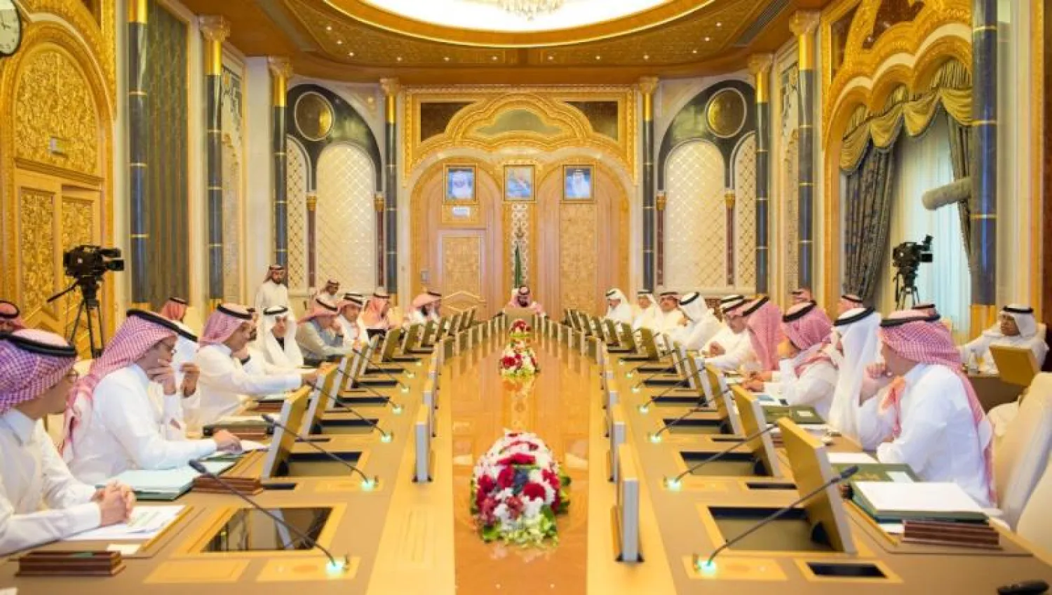 جانب من اجتماع مجلس الشؤون الاقتصادية والتنمية الذي عقد برئاسة ولي العهد السعودي يوم الثلاثاء الماضي (واس)