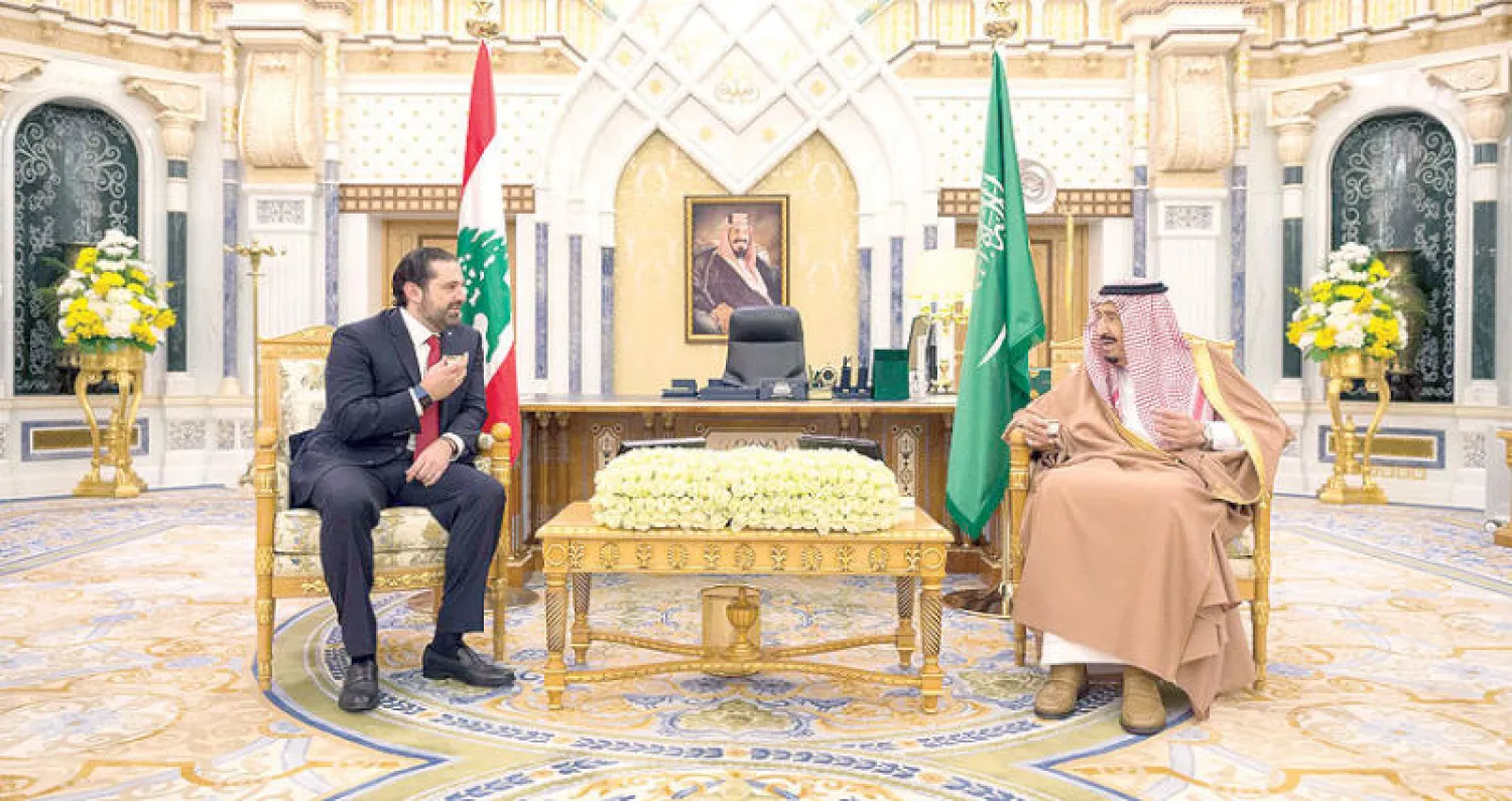 خادم الحرمين الشريفين خلال لقائه رئيس الوزراء اللبناني سعد الحريري (واس)