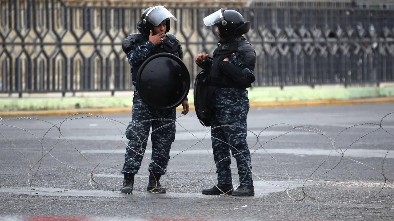 Iraqi security forces standing guard in Baghdad's Tahrir Square. AFP file photo