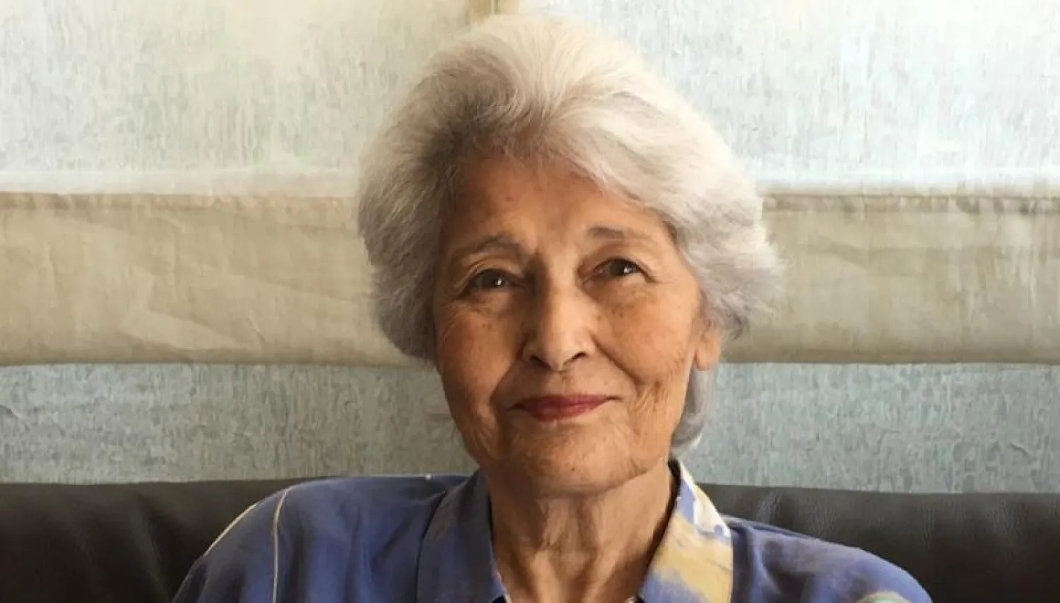 الأديبة اللبنانية الراحلة إميلي نصر الله (الوكالة الوطنية للإعلام)