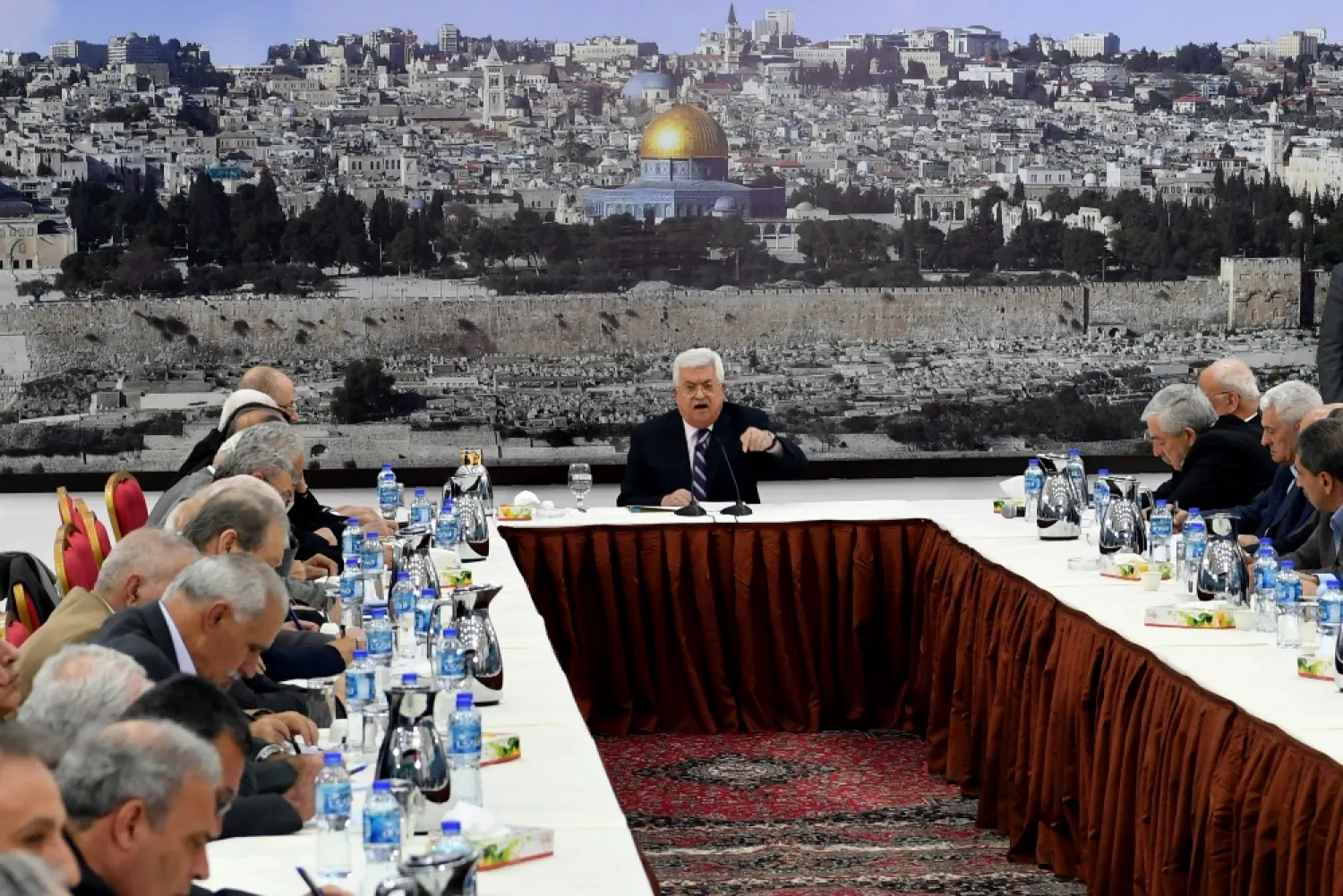 President Mahmoud Abbas speaking at the leadership meeting in Ramallah. (WAFA / Usama Falah)