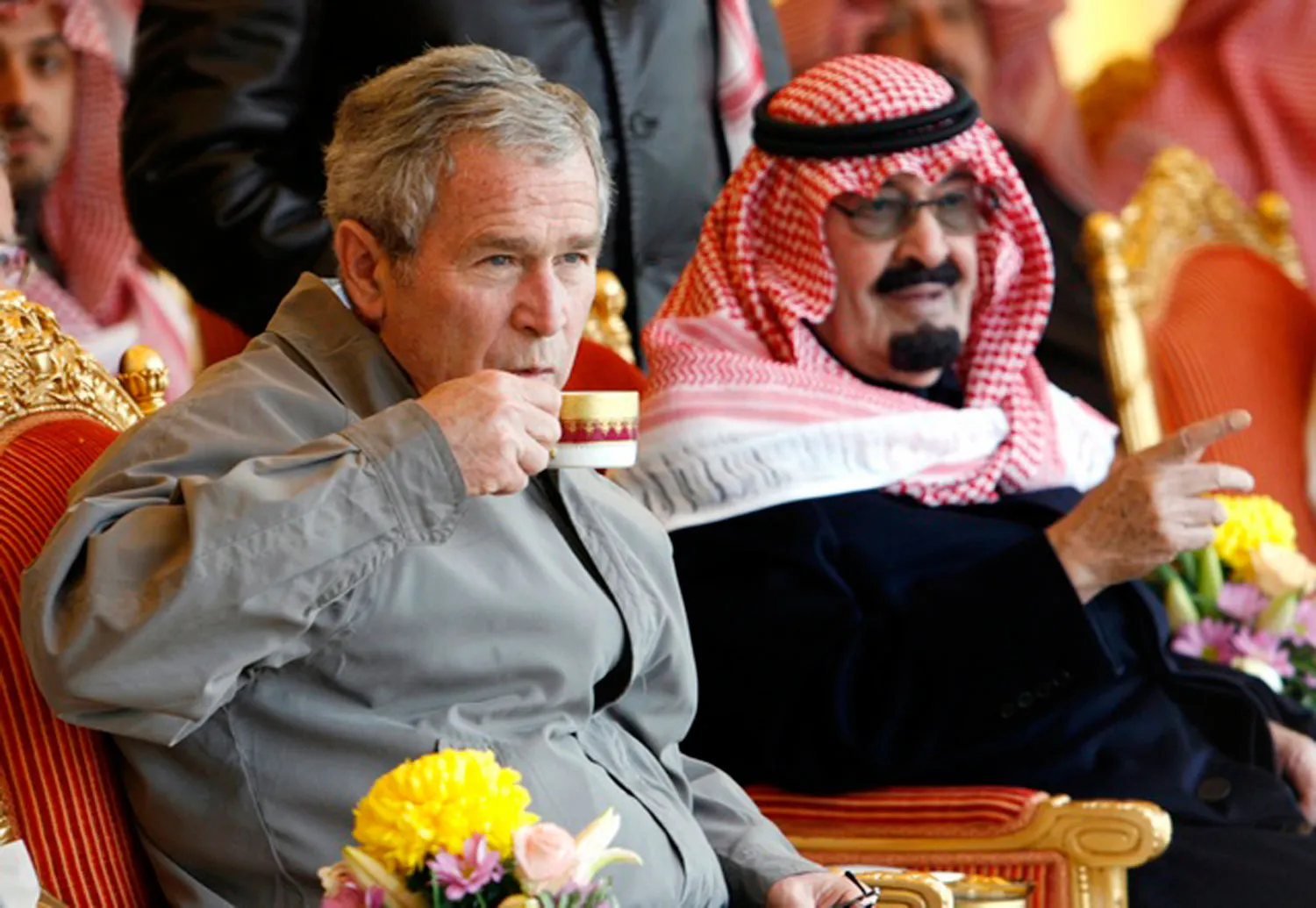 الملك عبد الله بن عبد العزيز والرئيس جورج بوش الابن في 15 يناير 2008 بالجنادرية  (أرشيف البيت الأبيض)