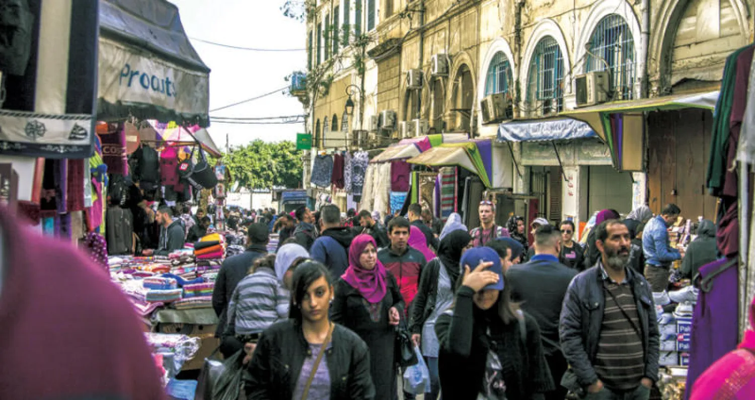 جدل في الجزائر بعد تصريحات لمسؤولين عن مستوى المعيشة