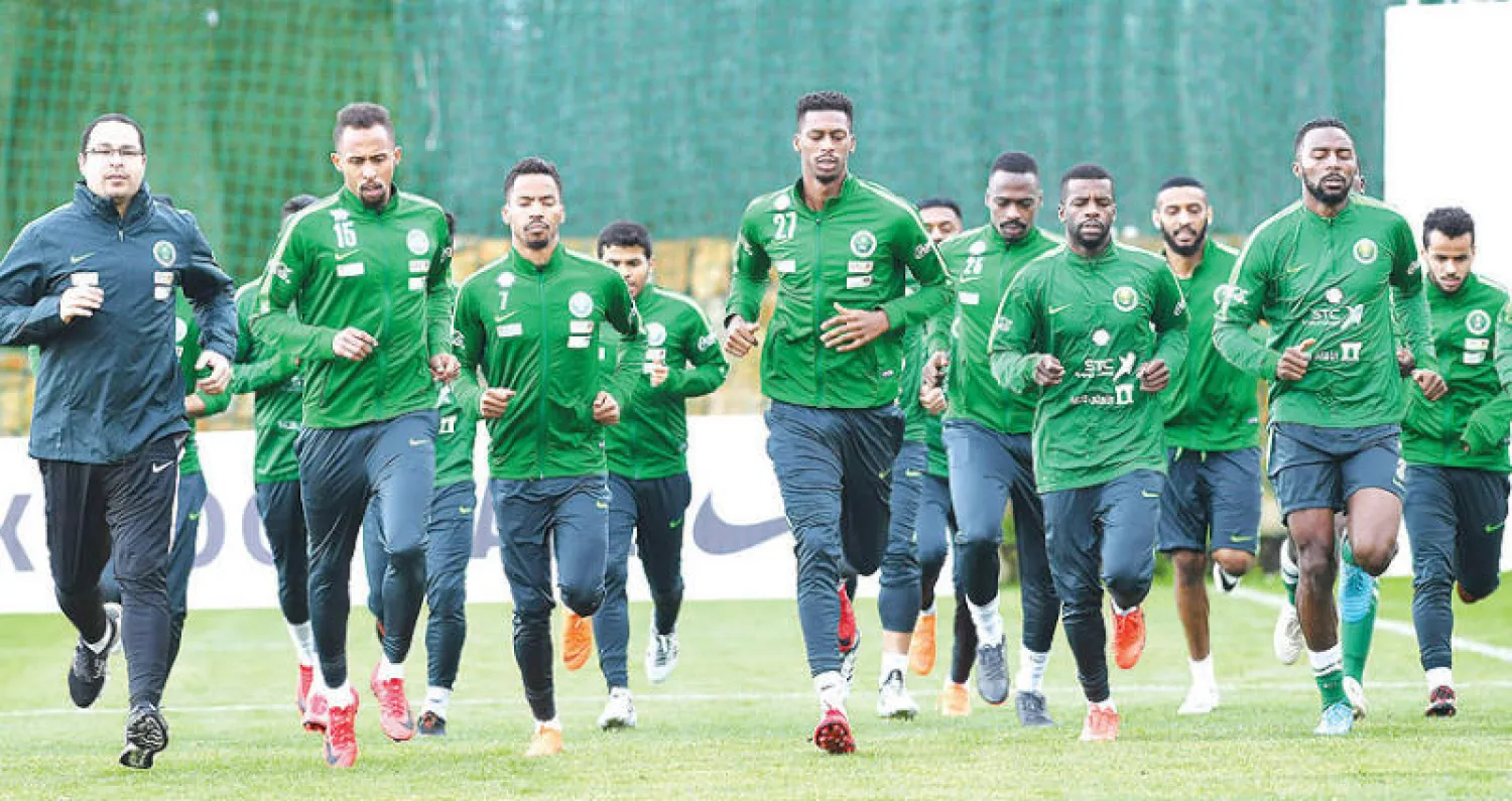 مواجهة الليلة محك حقيقي لقدرات المدرب بيتزي في التعامل مع المنتخبات المدججة بالنجوم («الشرق الأوسط»)