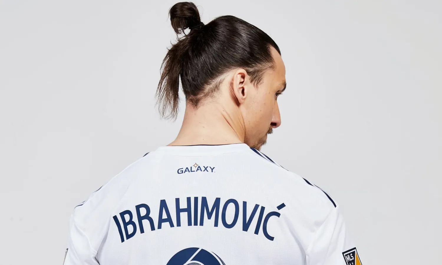  Zlatan goes west: Ibrahimovic’s signing with LA Galaxy was made official on Friday. Photograph: Jon Shard/LA Galaxy