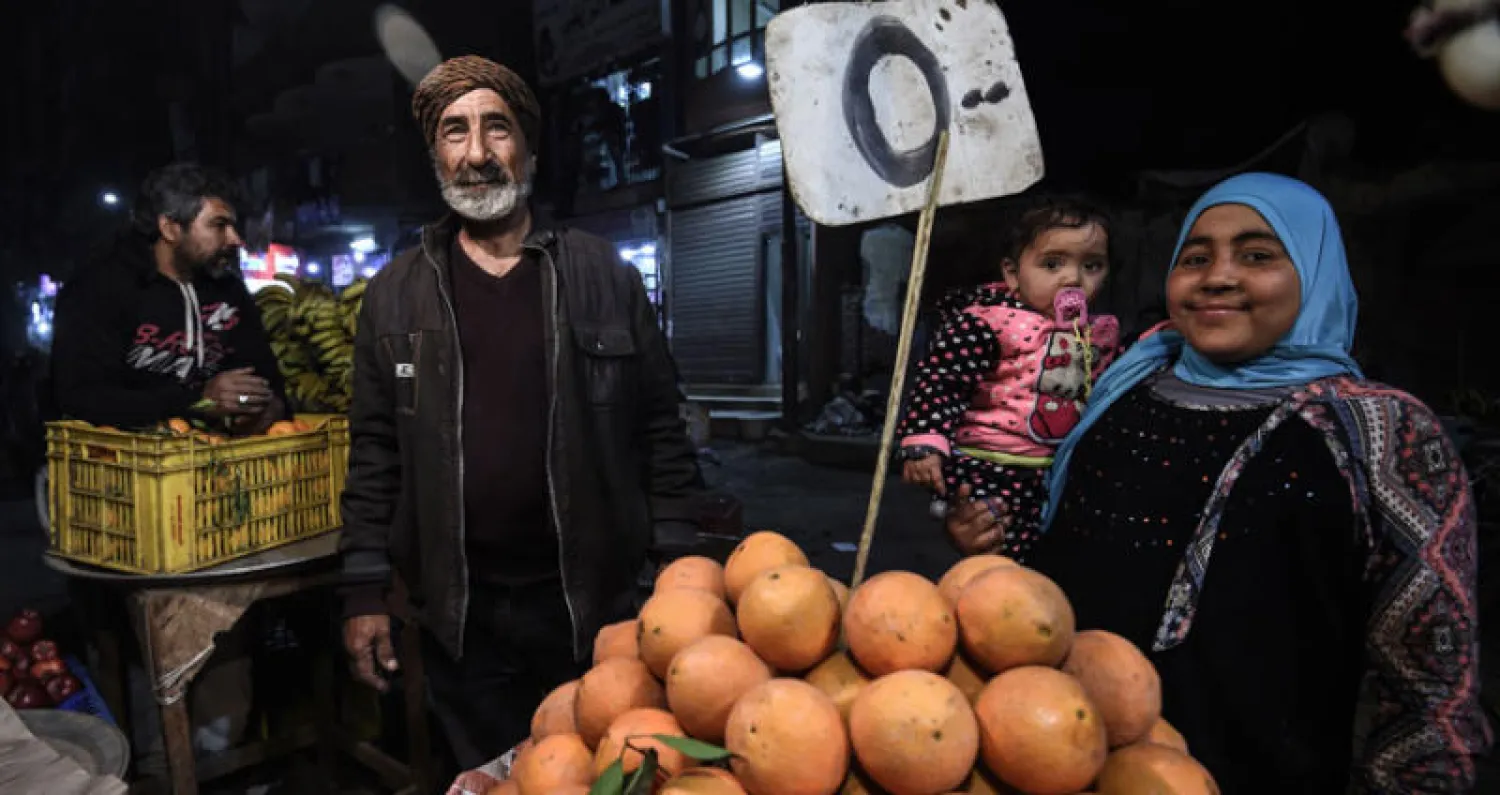 صدمة التضخم أثرت سلبا على الاستهلاك المحلي (أ.ف.ب)