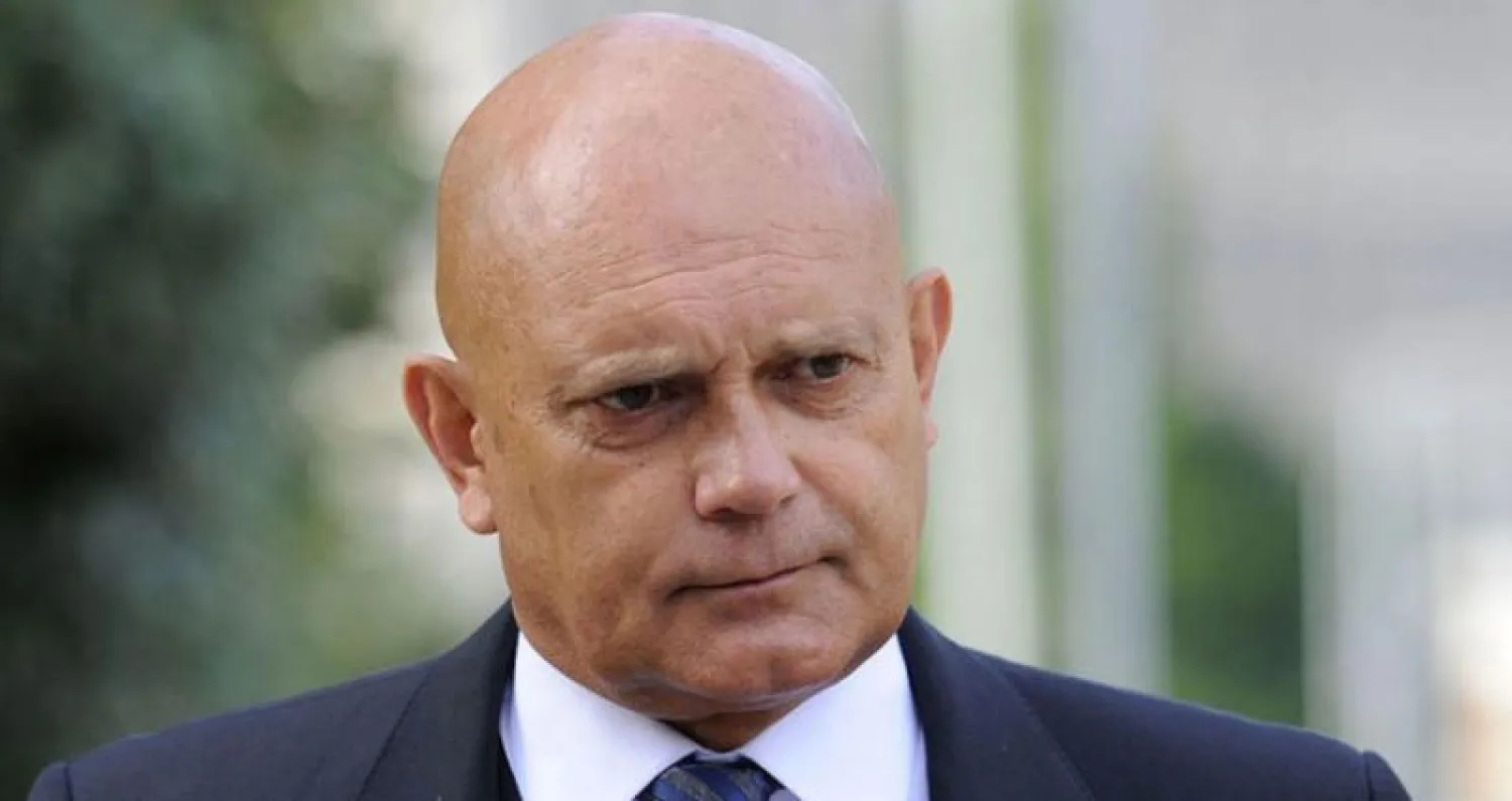 وفاة ويلكينز قائد منتخب انجلترا السابق