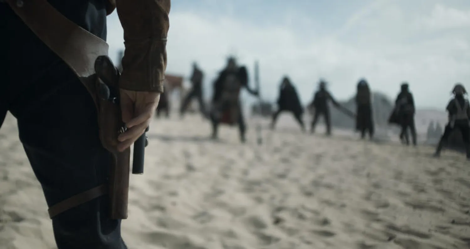 مشهد من الفيلم الجديد لسلسة «حرب النجوم» (أ.ب)